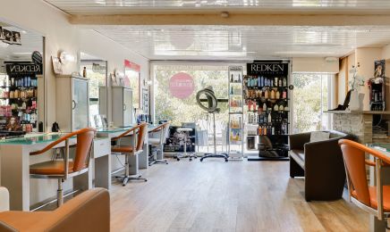 Art Cut Coiffure : Coiffeur à Valbonne