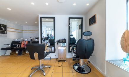 A l’angle 230 : Coiffeur à Morières-lès-Avignon