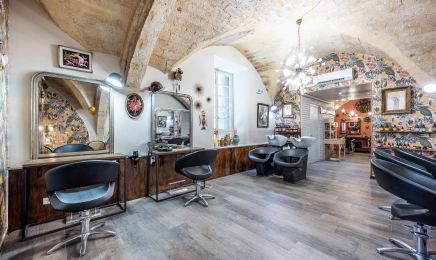 Cut My Bangs  : Coiffeur à Montpellier