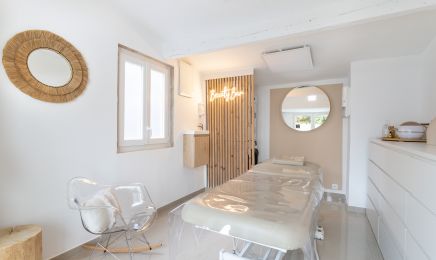 Beauty Bar By Aurélie  : Institut de beauté à La Londe-les-Maures