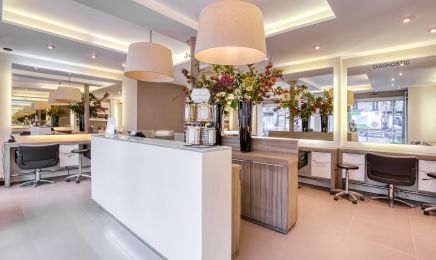 Labro Muriel Coiffure : Institut de beauté à Paris
