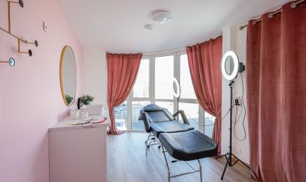 Embellissez-vous  : Manucure à Vétraz-Monthoux