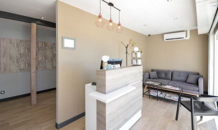COIFFURE AU SALON AIX'THETIQUE : Coiffeur à Venelles