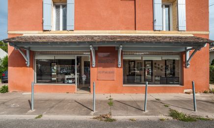 Anamorphoz : Coiffeur à Pineuilh