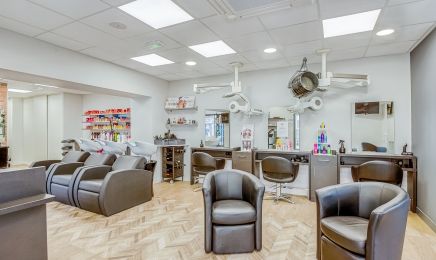 Joubert B & G : Barbier à Laval