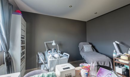 Institut Love Nails : Institut de beauté à Buizingen