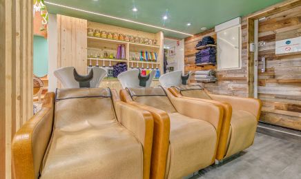 De l’ombre à la lumière : Coiffeur à L'Arbresle