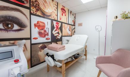 Cinq Beautés  : Manucure à Veigné