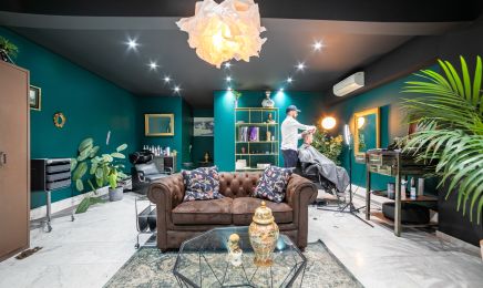 Chez Antoine Coiffeur - Barber  : Coiffeur à Tourrettes