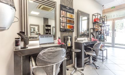 Les Ciseaux de Sabrina : Coiffeur à Le Molay-Littry