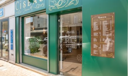 Le Ciseau Jessica M  : Barbier à Langon