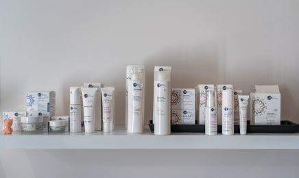 L’Essentiel Beauté  : Manucure à Sète