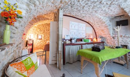 Océane Institut  : Manucure à Alès