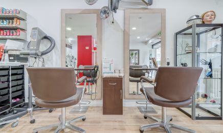 Elina B Coiffure : Coiffeur à Décines-Charpieu