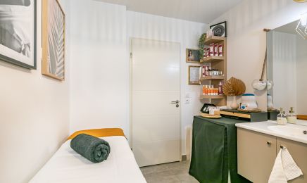 Beauty Corner by Jo : Manucure à Villenave-d'Ornon