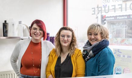 D'ici et d'ailleurs : Coiffeur à Étain