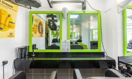 Mille et une Coiffure : Coiffeur à Albi