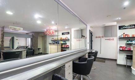 Nathalie B. Artisan Coiffeur  : Coiffeur à Longwy
