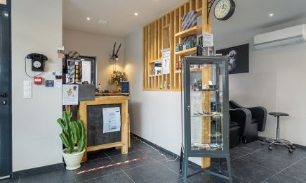 Juste lui : Barbier à Préseau
