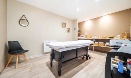 Instant bien-être by Nathalie Ourgaud : Institut de beauté à Lavelanet