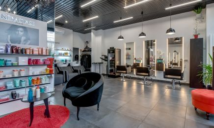 Jennifer Dey : Barbier à Ézanville