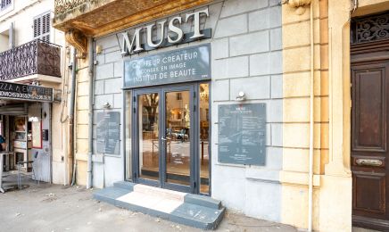 MUST Coiffure : Coiffeur à Aix-en-Provence