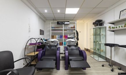 Nouvelle Ere : Coiffeur à Miramas