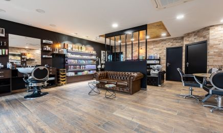 Hair Men Barber (climatisé) : Barbier à Vannes