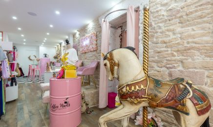 Coffee Nails - Dijon : Institut de beauté à Dijon