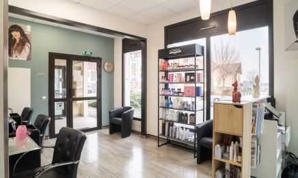Le Joker : Coiffeur à Doussard