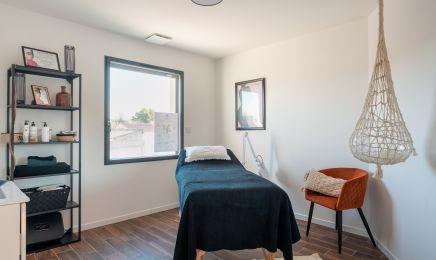 Parenthèse Dorée  : Coiffeur à La Calmette