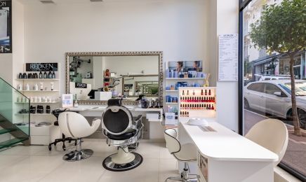 LE SALON  : Manucure à Beaulieu-sur-Mer