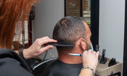 L'Atelier d'Émilie : Coiffeur à Matour