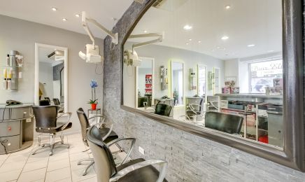 Atelier De Coiffure - Annie Darroussat  : Coiffeur à Orthez