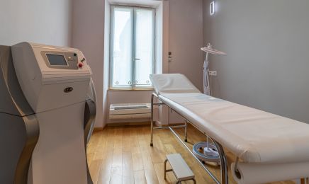 Institut de Beauté Elmira  : Manucure à Plaisance