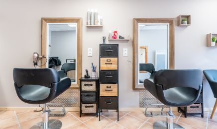 Le Salon d'Anaïs : Coiffeur à La Chambre