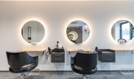 Mademoiselle Coiffe : Coiffeur à Distré