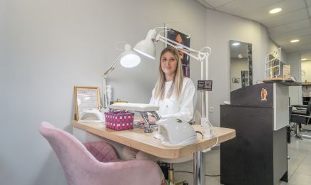 MC Coiffure  : Manucure à Saint-Maximin-la-Sainte-Baume