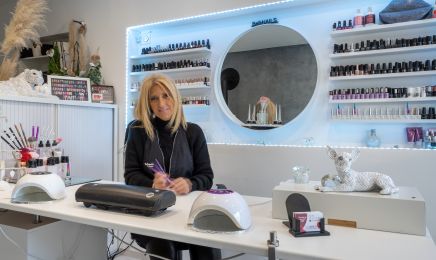 BELLINAILS : Manucure à Locon