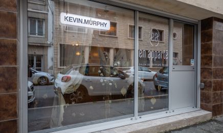 En apparté  : Coiffeur à Lorient