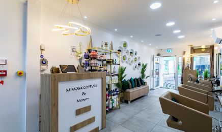 Mimosa Coiffure : Manucure à Argenteuil