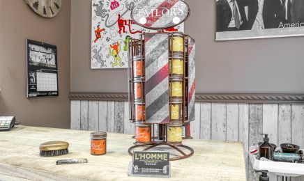 L'Homme : Barbier à Estaires