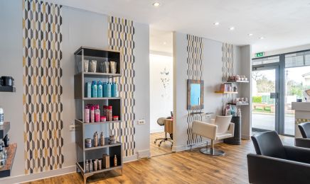  Le Salon de Jessica  : Coiffeur à Saint-Michel