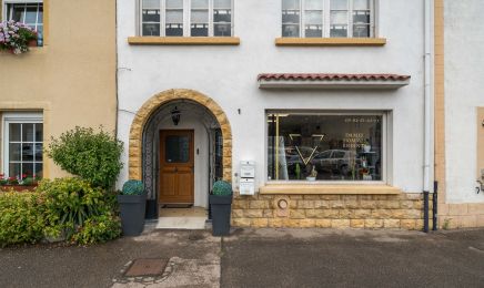 66 HairCut street  : Coiffeur à Manom