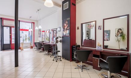 Iris Adonia : Coiffeur à Paris