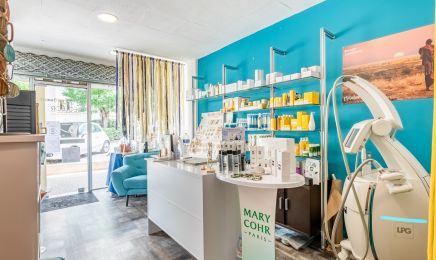 INSTITUT MARISSAN’S : Manucure à Alès