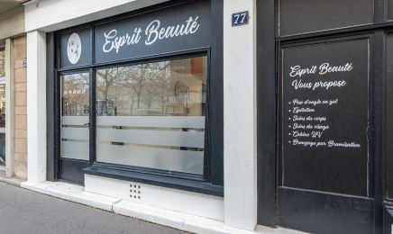 Esprit Beauté : Manucure à Le Havre