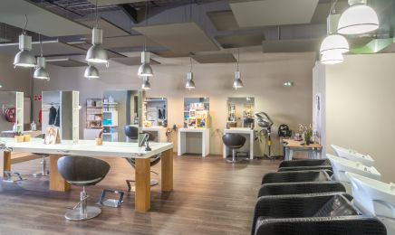 Ines K Coiffeur  : Coiffeur à Mozac
