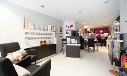 L'Onglerie® - Melun : Manucure à Melun