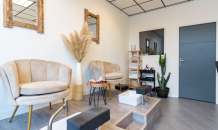 The beauty bar : Manucure à Yerres